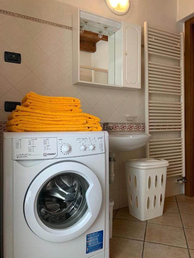 Dolcè La Vineria House - Appartamento Yellow المظهر الخارجي الصورة